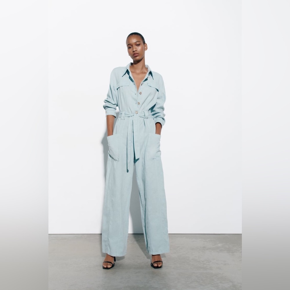 Zara 
WIDE LINEN BLEND CARGO JUMPSUIT